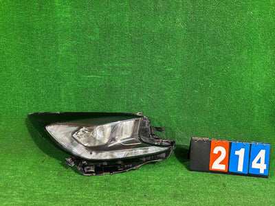 REFLEKTOR PRAWY TOYOTA AYGO X nr:214
