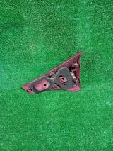 LAMPA TYLNA LEWA TOYOTA RAV4 IV W KLAPE 13-15