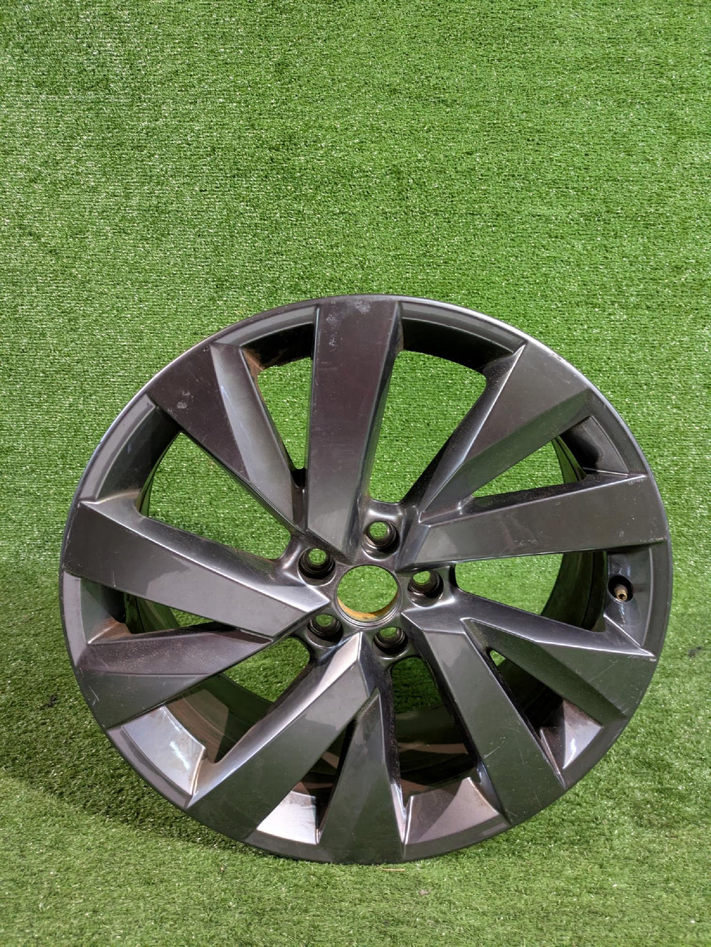 ALUFELGA FELGA ALUMINIOWA VW T-CROSS 18" 7J ET39 NR.71