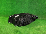 REFLEKTOR PRAWY BMW F10 XENON