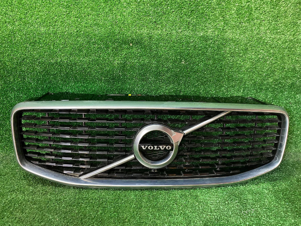GRILL ATRAPA CHŁODNICY VOLVO XC60 II R-DESIGN