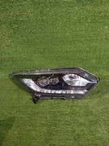 REFLEKTOR PRAWY PRZÓD HONDA HR-V II FULL LED 13- NR.879