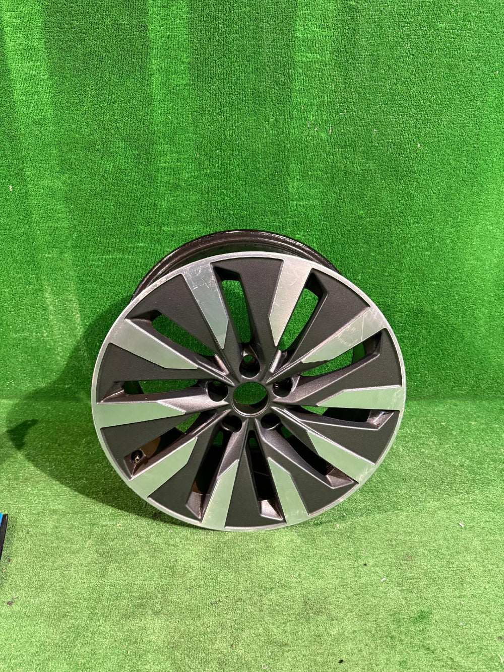 ALUFELGA AUDI A6 C8 8J ET39 18” 4K0601025B Nr.25