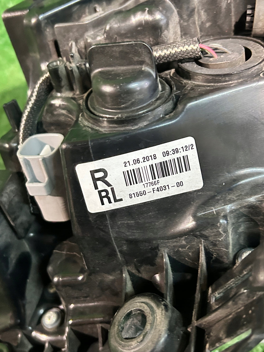 LAMPA TYLNA PRAWA TOYOTA C-HR CHR CH-R