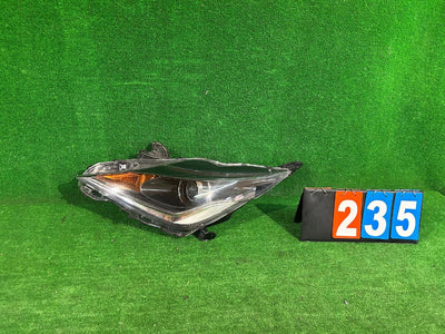 REFLEKTOR LEWY TOYOTA AYGO II 14-17 nr:235