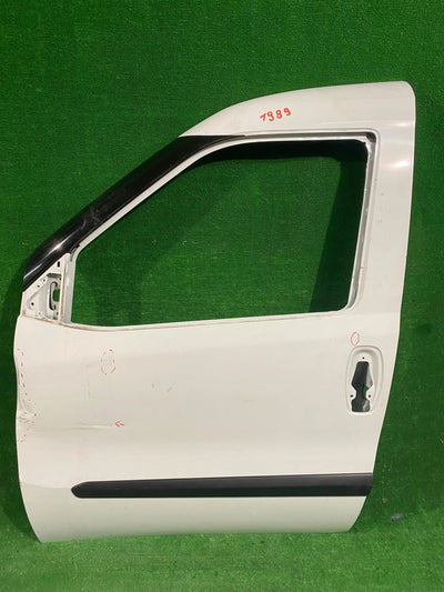 DRZWI PRZEDNIE LEWE LEWY PRZÓD FIAT DOBLO II COMBO D 10-