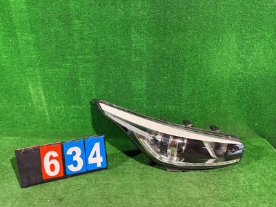 REFLEKTOR PRAWY KIA CEED II XENON LED NR:634