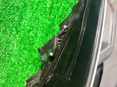 REFLEKTOR PRAWY AUDI A6 C8 FULL LED NR,024
