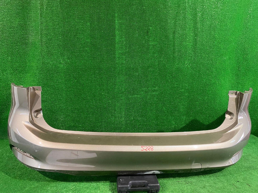 ZDERZAK TYLNY TYŁ FORD FOCUS MK4 KOMBI NR.5228