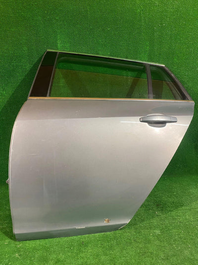 DRZWI TYLNE LEWE LEWY TYŁ OPEL INSIGNIA A KOMBI