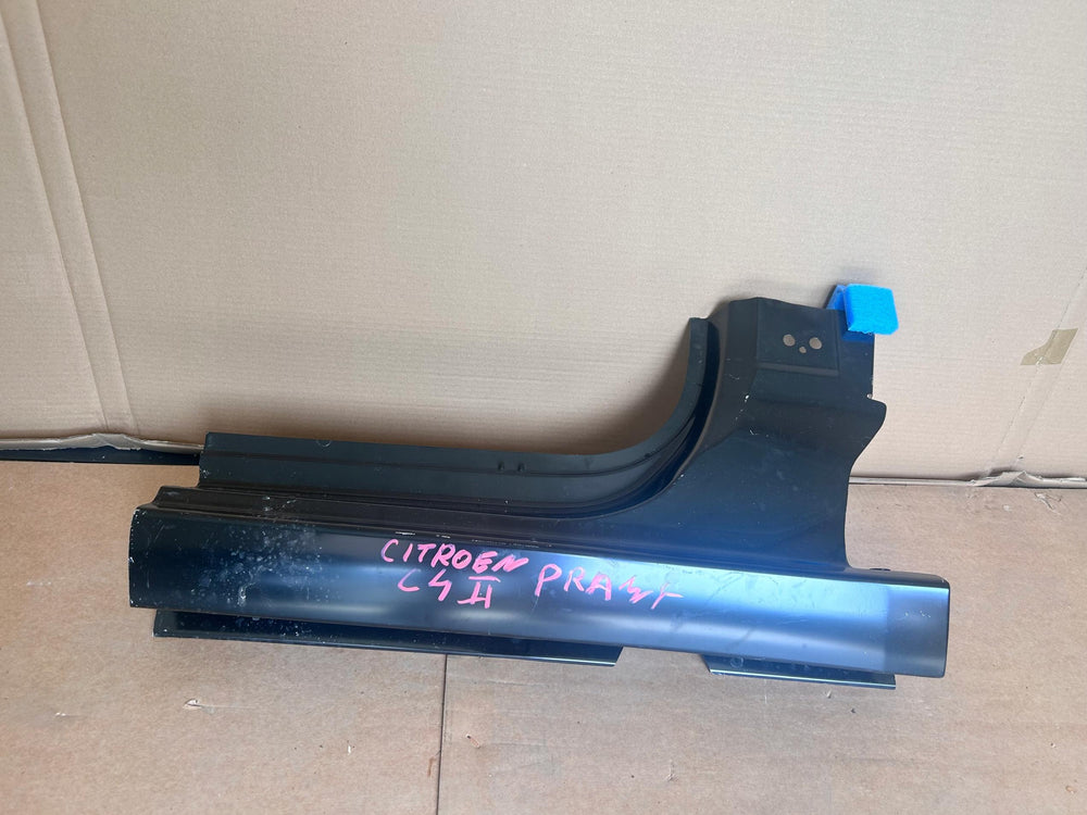 PRÓG LEWY OPEL CORSA E