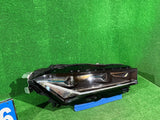 REFLEKTOR PRAWY SKODA SUPERB IV NR:636