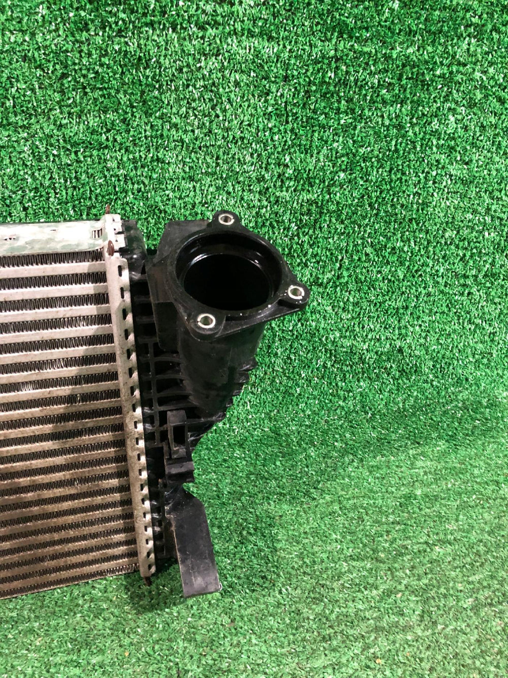 INTERCOOLER CHŁODNICA POWIETRZA AUDI SQ8 SQ7