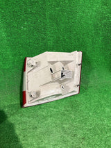 LAMPA TYŁ TYLNA LEWA SKODA OCTAVIA III KOMBI 5E9945095A NR:58