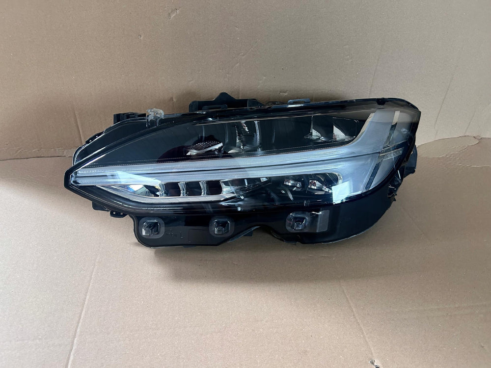 REFLEKTOR LEWY VOLVO S90 V90 II FULL LED NR.075