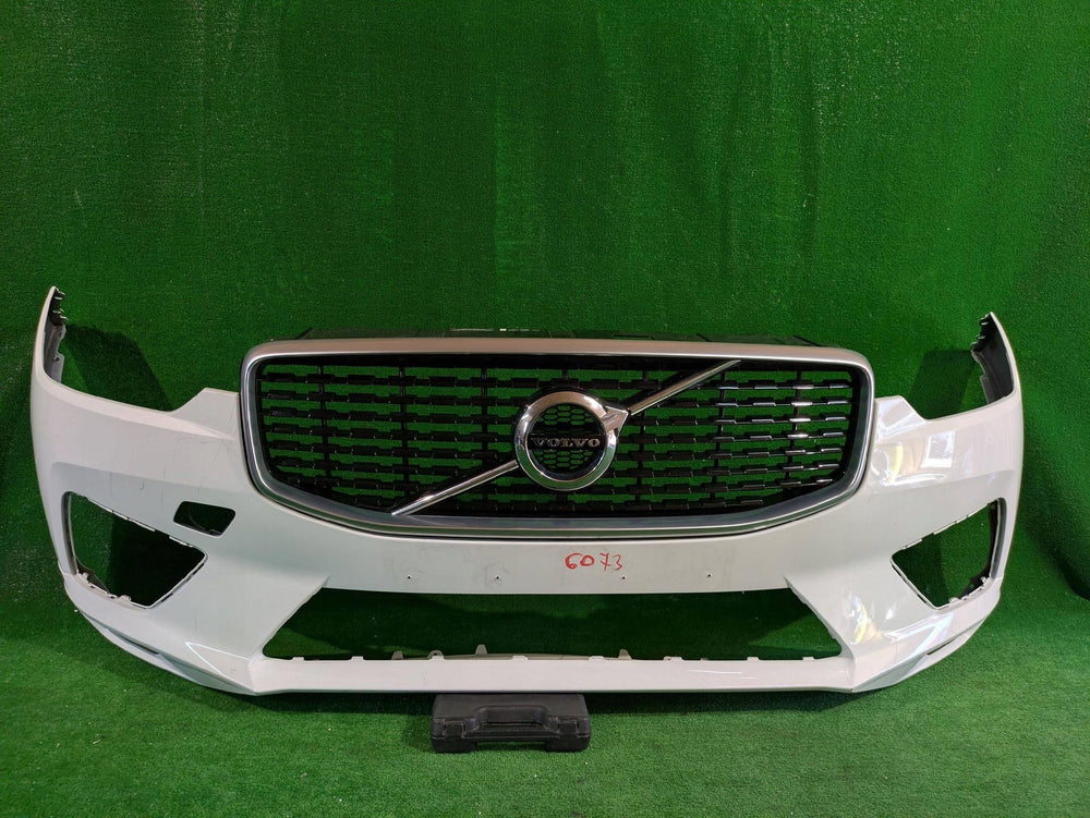 ZDERZAK PRZEDNI PRZÓD VOLVO XC60 II R-DESIGN 17- NR.6073