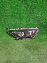 REFLEKTOR PRAWY LAMPA PRAWA TOYOTA YARIS 4 IV P21