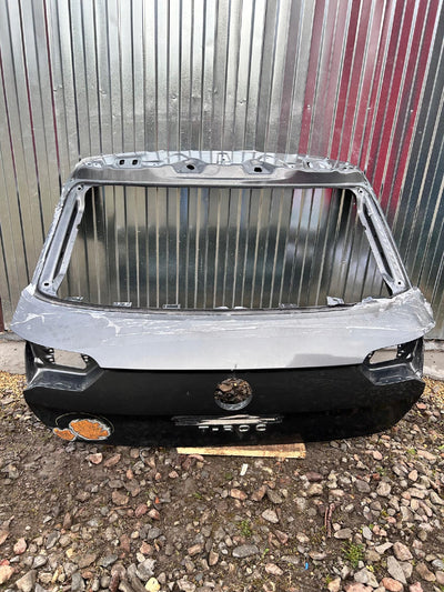 KLAPA BAGAŻNIKA VW T-ROC nr.00