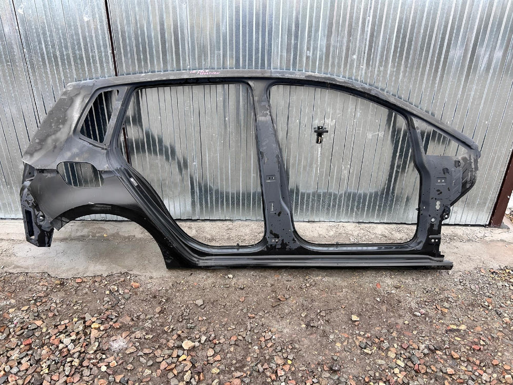 POSZYCIE BŁOTNIK TYŁ TYLNY PRAWY VW GOLF SPORSVAN nr.00