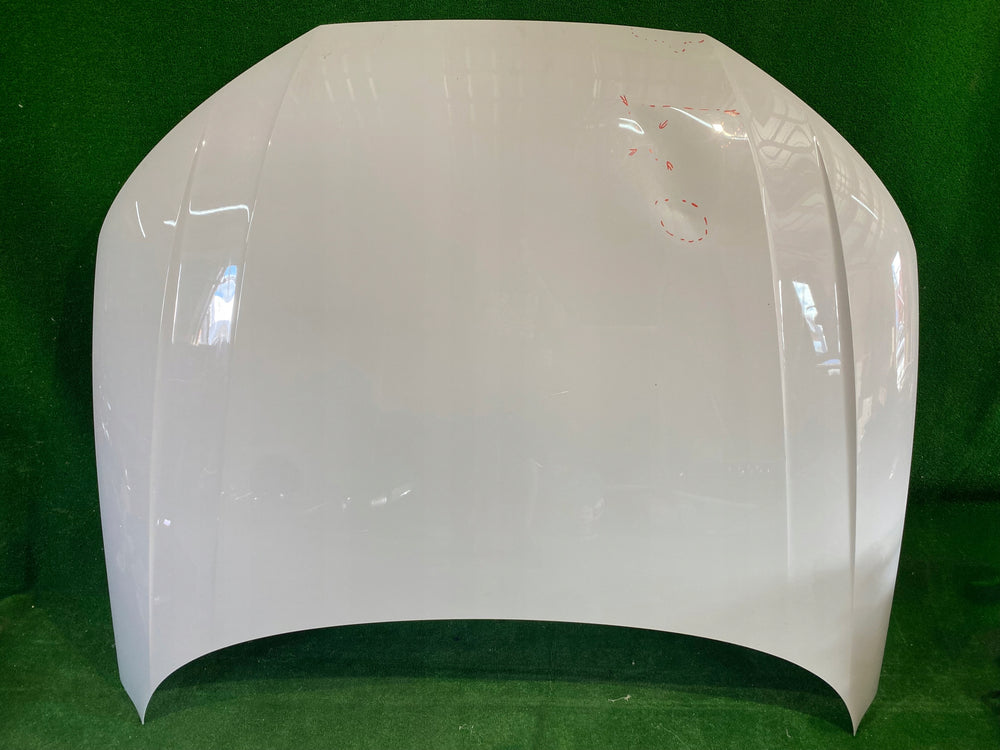 MASKA POKRYWA SILNIKA AUDI A4 B9 15- 8W