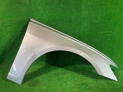 BŁOTNIK PRZEDNI PRAWY PRZÓD AUDI A6 C8 NR.010