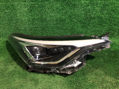 TOYOTA C-HR CHR CH-R LIFT REFLEKTOR PRAWY