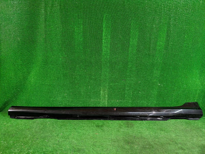 LISTWA PROGOWA LEWA AUDI A6 C8 KOMBI NR.1
