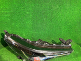 REFLEKTOR PRAWY TOYOTA COROLLA CROSS FULL LED nr:199