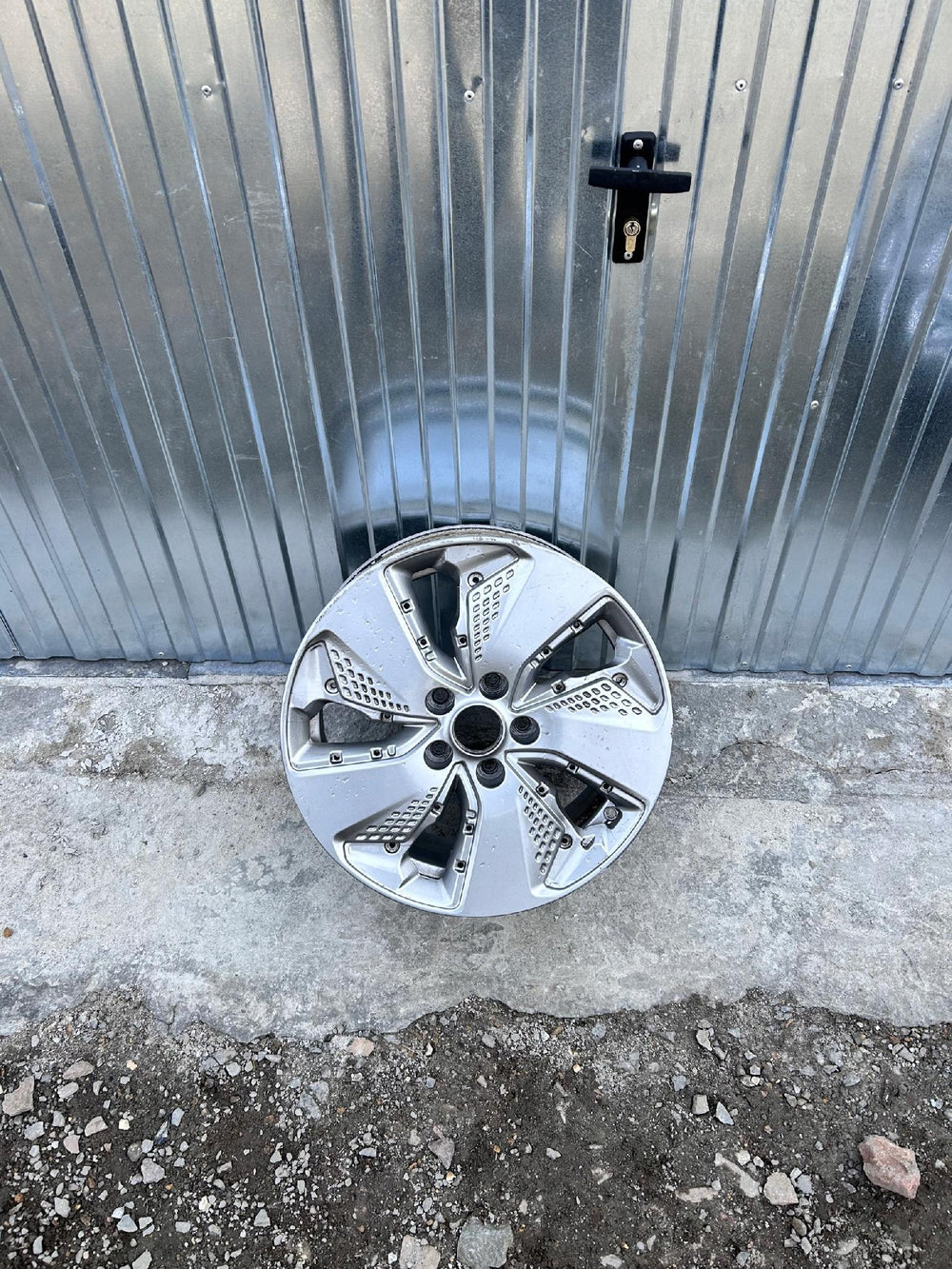 ALUFELGA FELGA ALUMINIOWA HYUNDAI KONA 17” 7J ET50 nr.0
