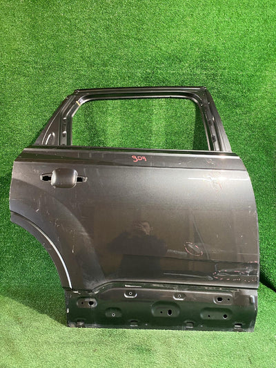 DRZWI PRAWE TYLNE AUDI Q7 4M0