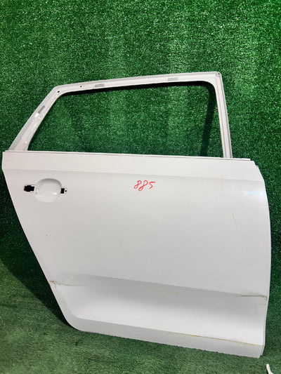 DRZWI TYŁ TYLNE PRAWE SKODA RAPID SPACEBACK