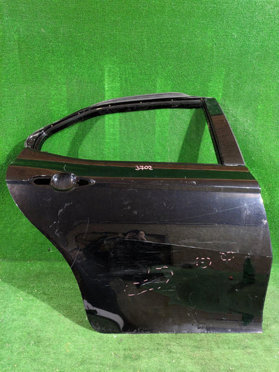 DRZWI TYLNE PRAWE PRAWY TYŁ TOYOTA CAMRY VIII NR.3702