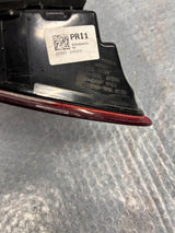 LAMPA PRAWA TYLNA W KLAPĘ HYUNDAI I30 III HB nr.00