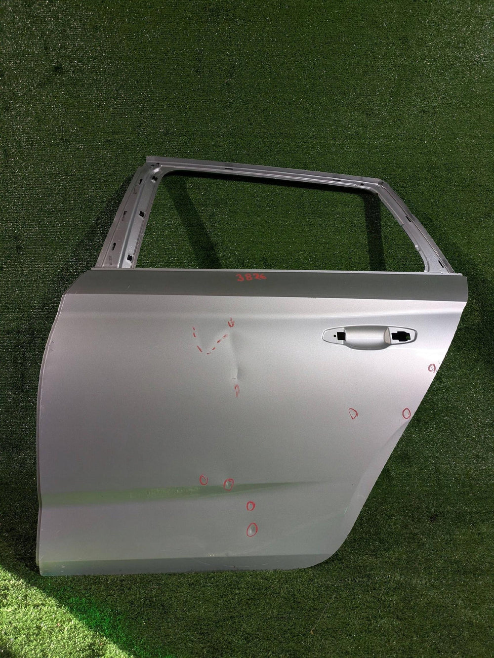 DRZWI TYLNE LEWE LEWY TYŁ SKODA KAMIQ 658 NR.3826