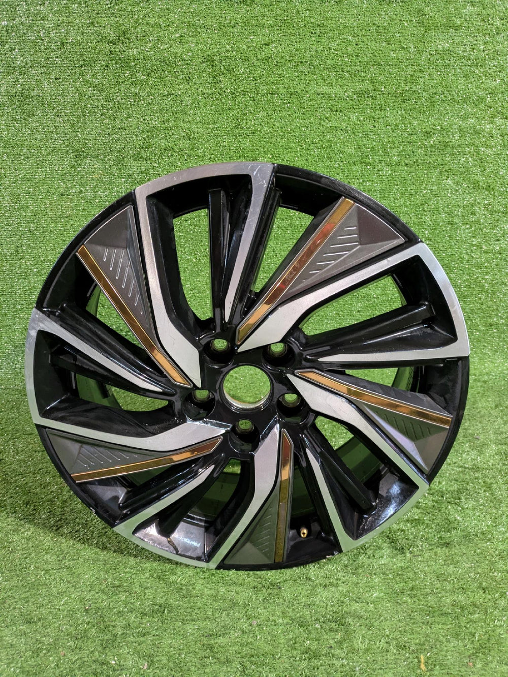 ALUFELGA FELGA ALUMINIOWA FORTHING U-TOUR 18" 6.5J ET49 NR.88