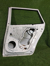 DRZWI TYLNE PRAWE PRAWY TYŁ TOYOTA COROLLA E21 KOMBI 18- NR.3935