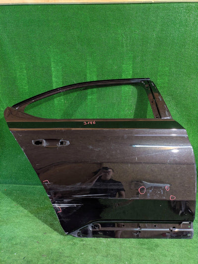 DRZWI TYLNE PRAWE PRAWY TYŁ SKODA SUPERB III SEDAN