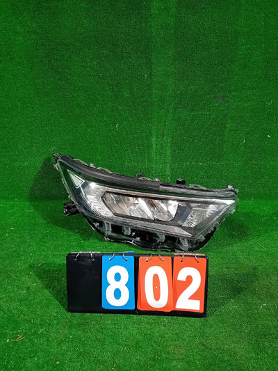 REFLEKTOR PRAWY PRZÓD TOYOTA RAV4 V FULL LED 18- NR.802