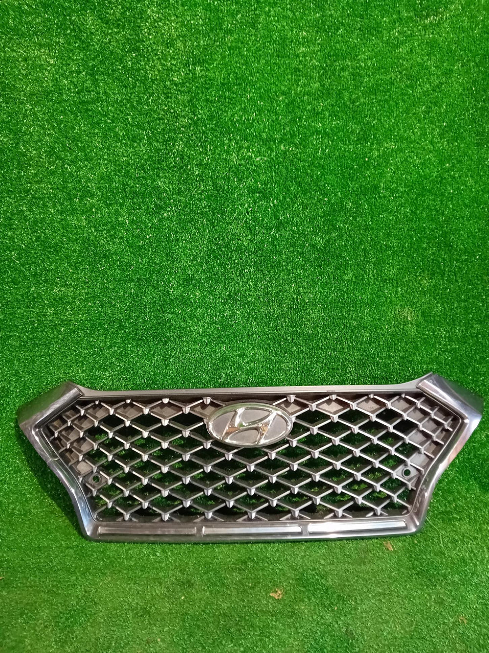 GRILL ATRAPA PDC HYUNDAI TUCSON III 3 LIFT N-LINE