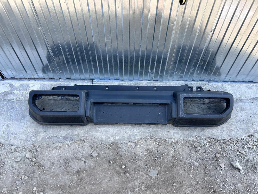 ZDERZAK TYŁ TYLNY SUZUKI JIMNY IV 18- NR.0248