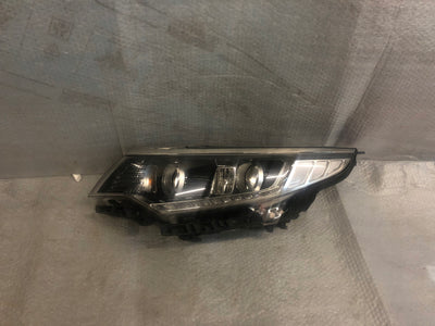 REFLEKTOR LEWY LAMPA LEWA KIA OPTIMA IV XENON nr.00
