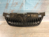SKODA FABIA II LIFT 10- GRILL ATRAPA 5J0853668C. nr.00