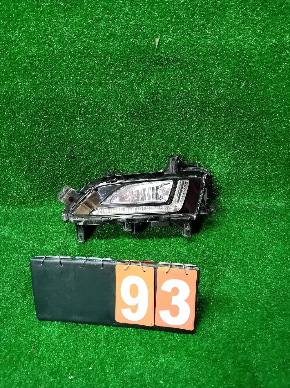 DRL HALOGEN LEWY PRZÓD HYUNDAI TUCSON III LIFT 18- NR.93