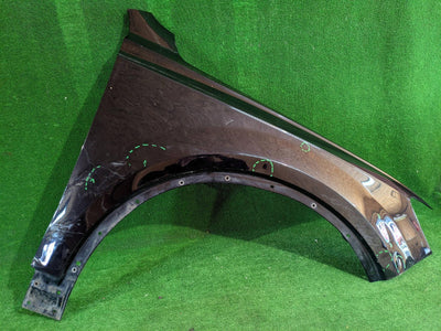 BŁOTNIK PRZEDNI PRAWY PRZÓD AUDI Q7 4M NR.063