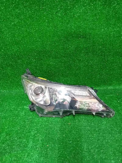 REFLEKTOR PRAWY XENON TOYOTA RAV4 IV 13-