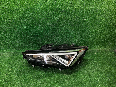 REFLEKTOR LEWY SEAT LEON IV TARRACO CUPRA FORMENTOR