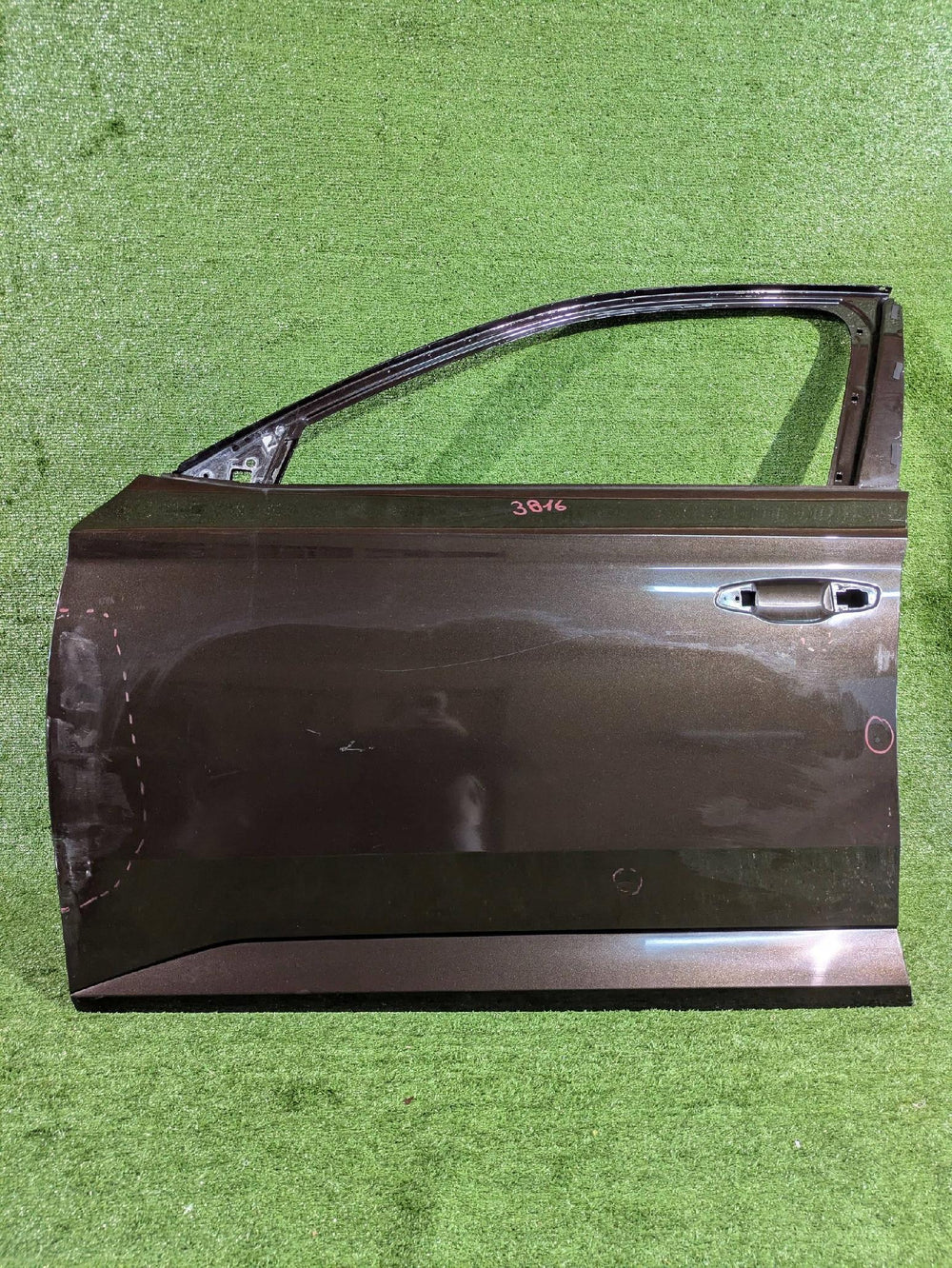 DRZWI PRZEDNIE LEWE LEWY PRZÓD SKODA SUPERB III NR.3816