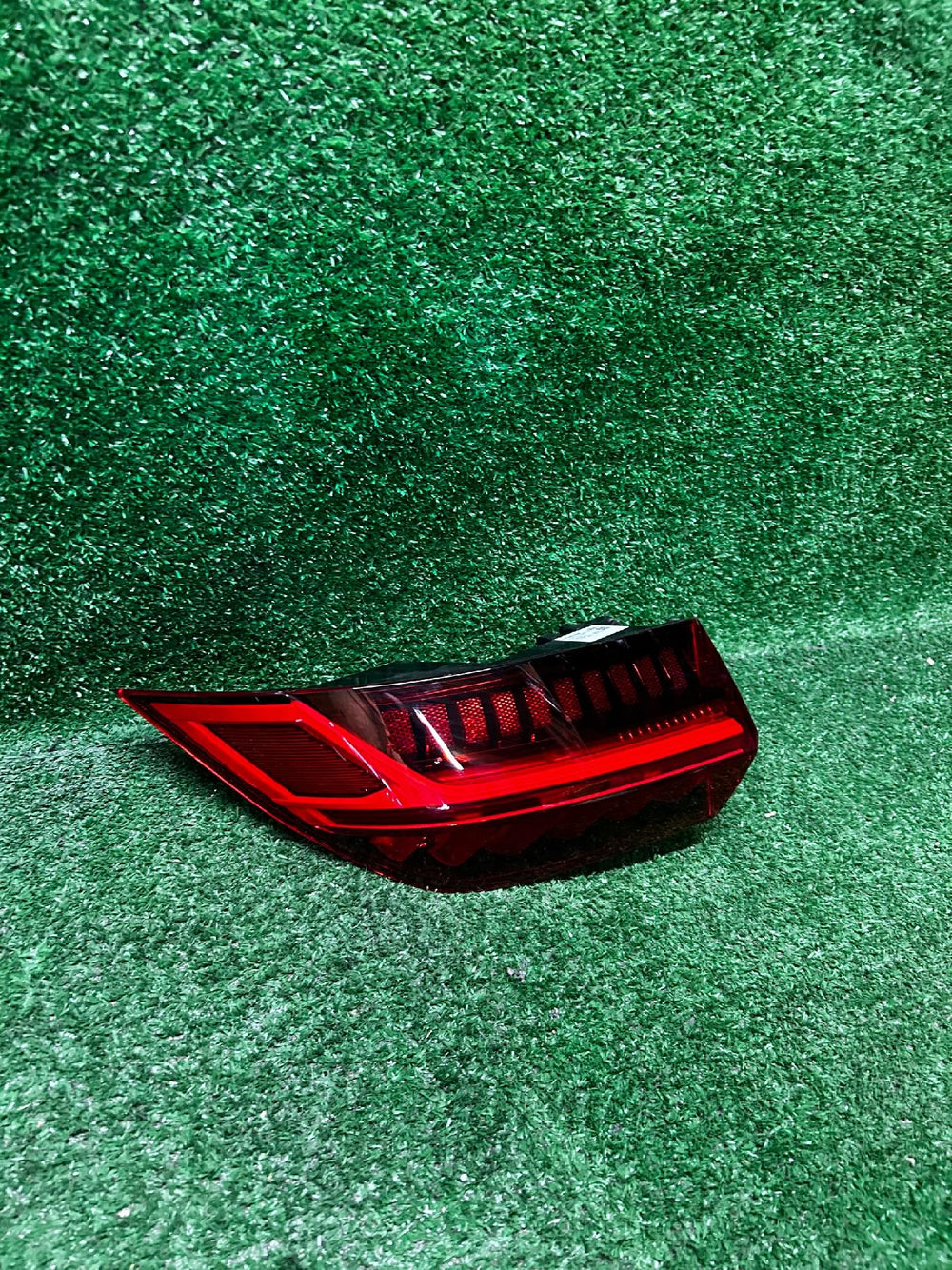 LAMPA TYŁ TYLNA PRAWA AUDI A7 II 4K8 4K8945070B