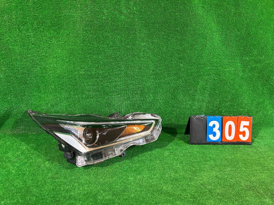 REFLEKTOR PRAWY TOYOTA AYGO II LIFT nr:305