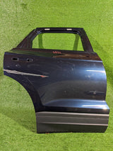 DRZWI TYLNE PRAWE PRAWY TYŁ VW TOUAREG III NR.3836